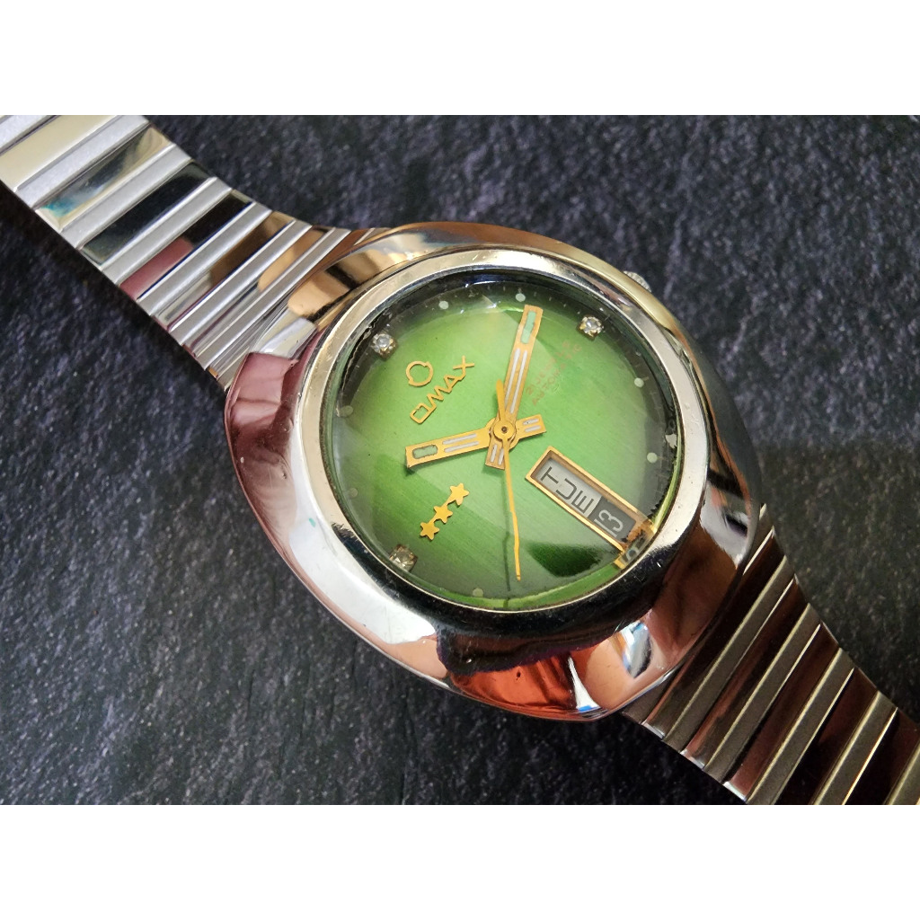 นาฬิกา Omax Crystal หน้าปัดสีเขียว จอไข่ ทรง diastar ออโตเมติค วันที่ สัปดาห์ เลข 6 swiss made