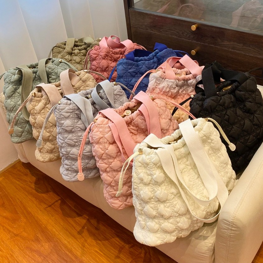BBG-ZAL กระเป๋าทรงจีบ กระเป๋าหูรูด ผ้านิ่มสวย ใบใหญ่ จุของได้เยอะ สีพาสเทล พร้อมส่ง