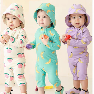 [ พร้อมส่ง ] ชุดว่ายน้ำเด็ก+ หมวก น่ารัก ใส่สบาย ป้องกันแสงแดด ลาดลายน่ารัก