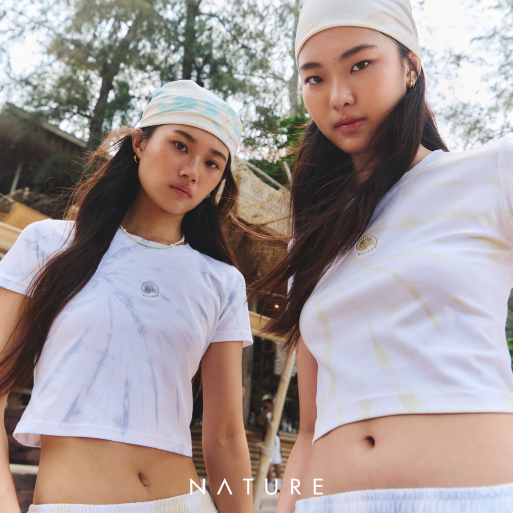 ลด 𝟲𝟬.-พิมพ์ NTBCTT nature.bkk - TSN0163 เสื้อยืดเบบี้ทีมัดย้อมลายหอย Tie dye baby tee