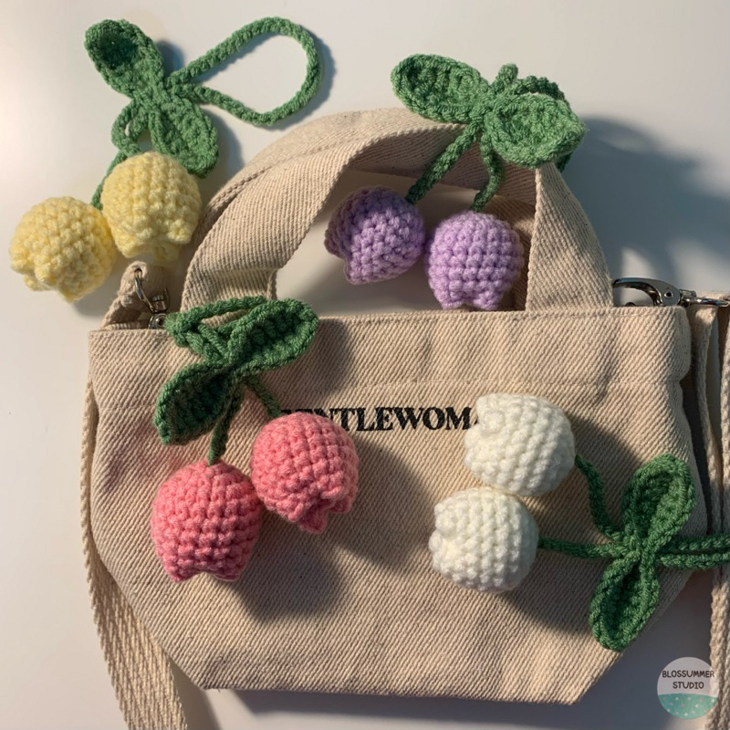 bsm.stu (จัดส่งภายใน 2 วัน) | tulip keychain🌷🧶 พวงกุญแจดอกทิวลิปไหมพรม