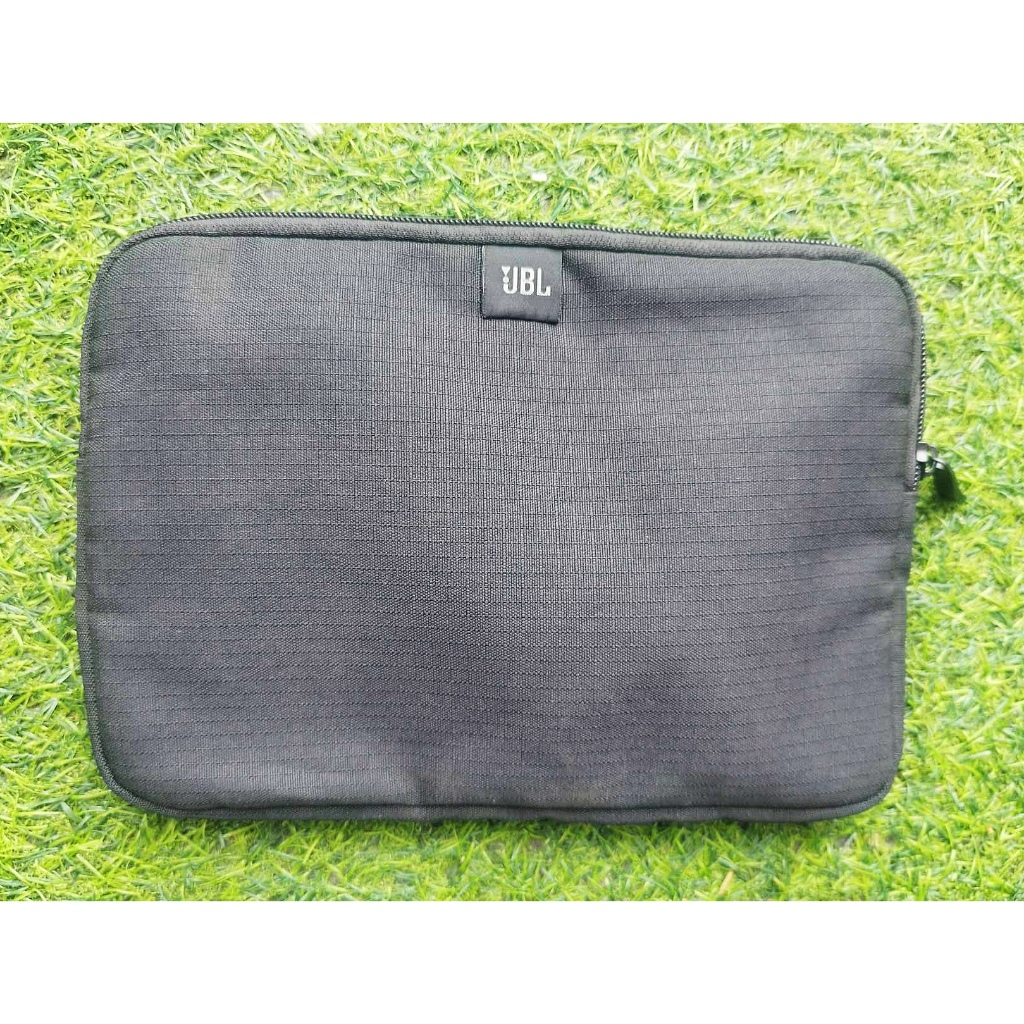กระเป๋าผ้า JBL สีดำ มือสองสภาพสวยงาม ขนาด 25x18ซม.