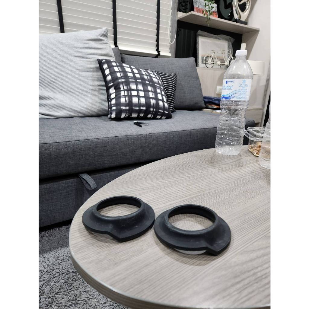 1 คู่ ยางรองสปริงล่าง NETA V สั่งผลิต ไม่มีขายที่ไหน