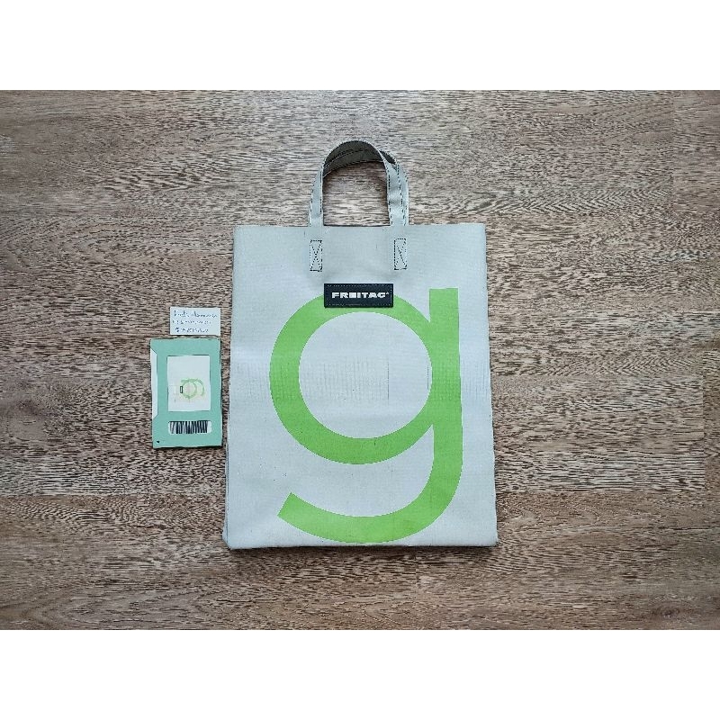 Freitag miami ตัวอักษรg 💚