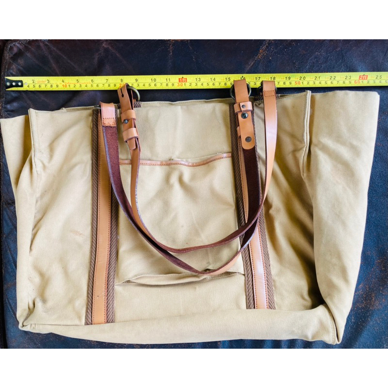 Lapaz Blanca Tote  สุดหล่อ