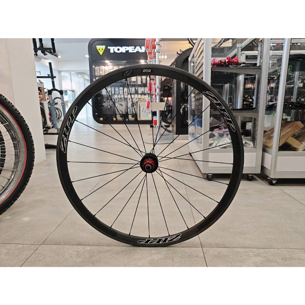 ล้อหลังจักรยานเสือหมอบ ZIPP 202 TU V1 700R Sram/Shimano 11S