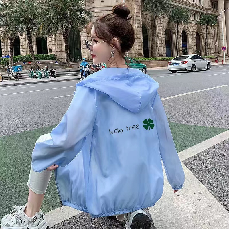เสื้อผ้ากันแดด เสื้อกันยูวี ผ้าเรยอน  แฟชั่นฤดูร้อน เรียบง่าย ใส่สบายและระบายอากาศได้ดี สำหรับผู้ชายและผู้หญิง F1
