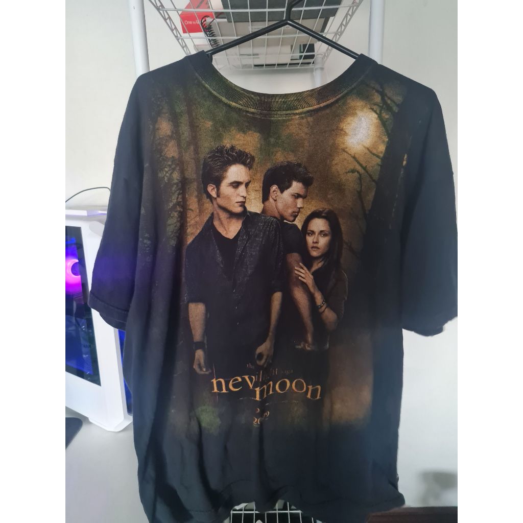 เสื้อภาพยนตร์ The Twilight Saga: New Moon ป้าย anvil (24/29)