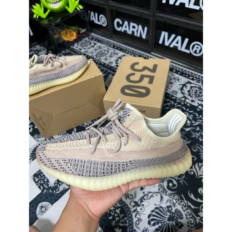 รองเท้าผ้าใบ ของแท้ Yeezy 350 V2 ASH PEARL