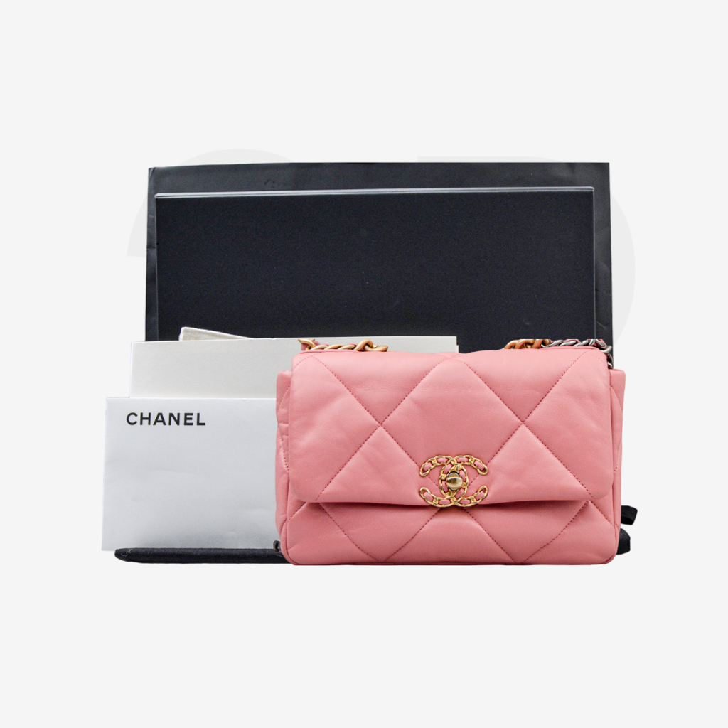 Chanel 19 Flap Bag (C242002)