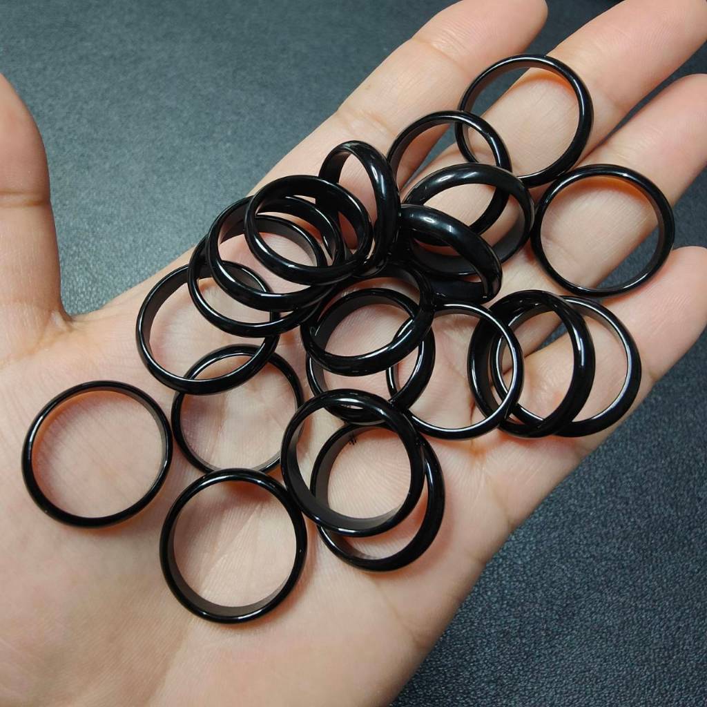 แหวนอาเกต สีดำ หน้ากว้าง 3.5-4.5 มม.