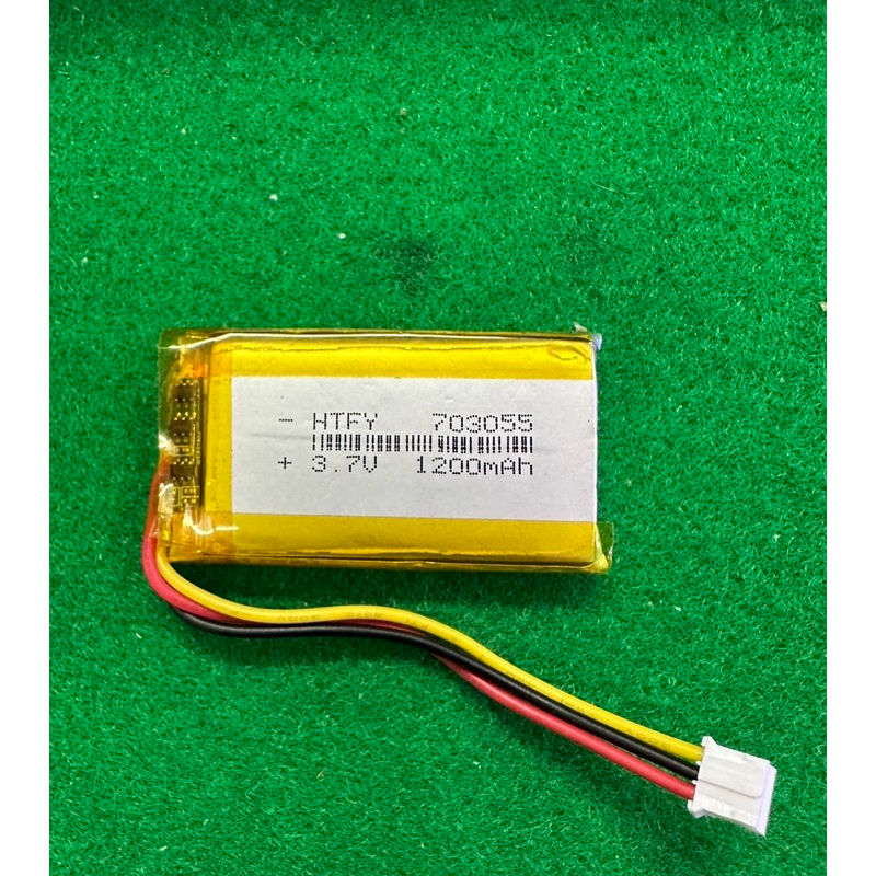 แบตเตอรี่ 3.7v 1200mah มีวงจรBMS ป้องกันการชาร์จสาย3สาย/2สาย(703055)