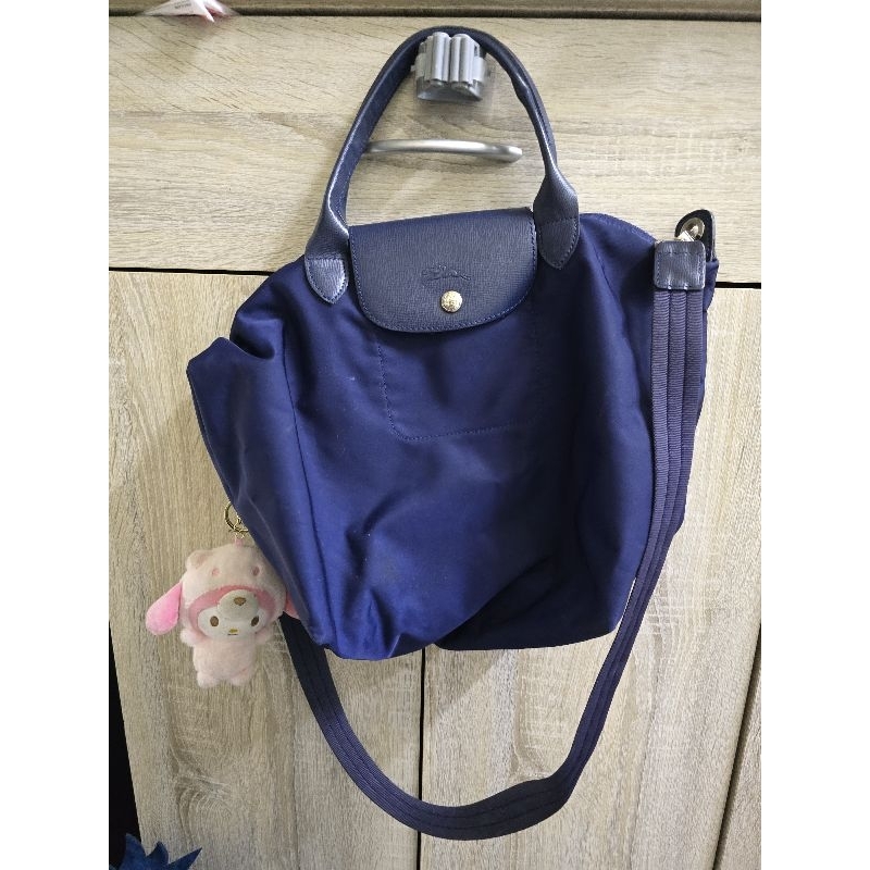 Longchamp Neo size M กระเป๋าสะพาย ลองฌอมป์แท้ ไซส์ เอ็ม รุ่นมีสาย สีน้ำเงิน