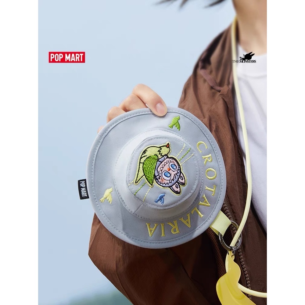 (🧸แฟชั่นลด30%) [สุ่ม] กล่องสุ่ม กระเป๋า รูปหมวก POP MART LABUBU THE MONSTERS FALL IN WILD Bucket hat Mini Bag  Blind box