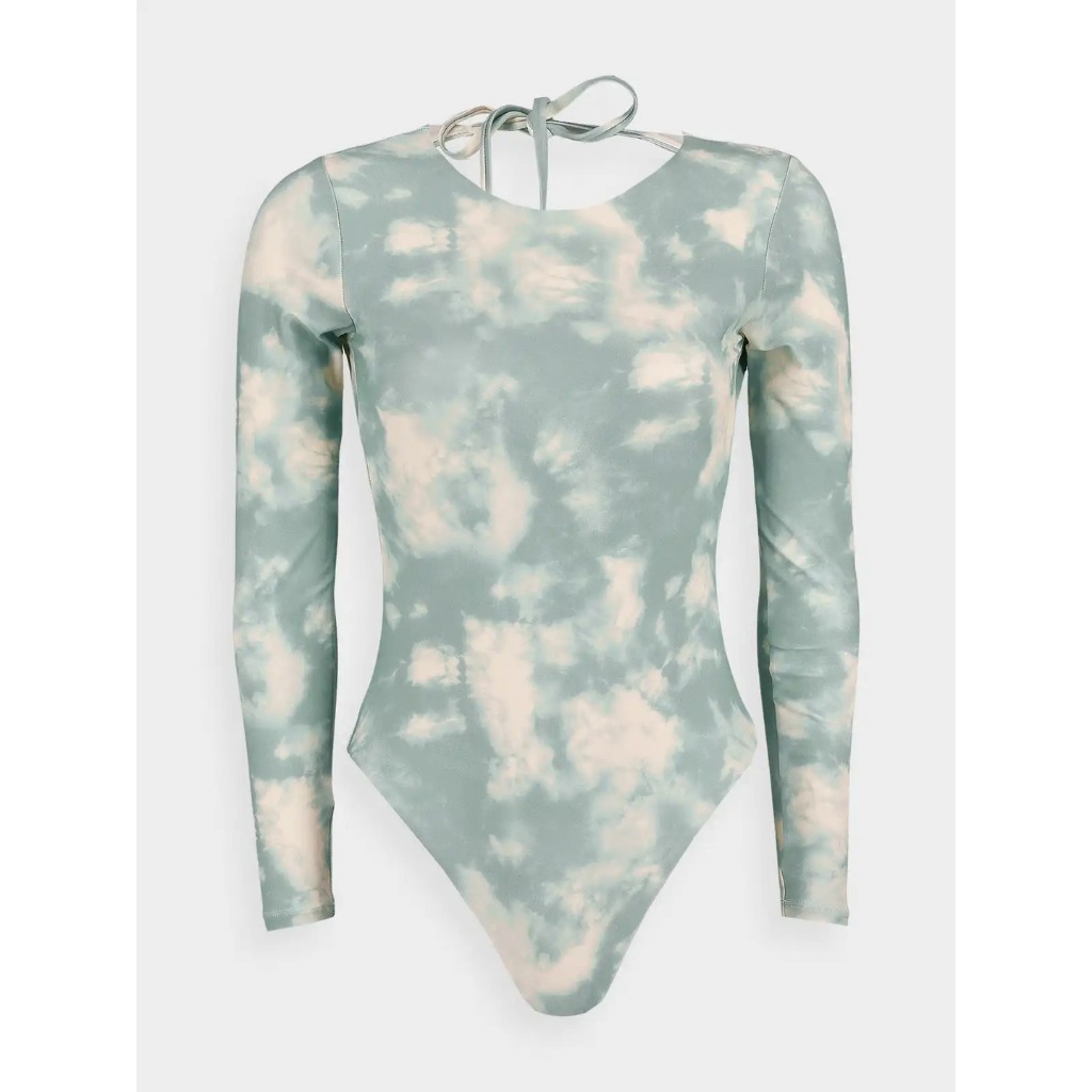 ชุดสูทผู้หญิง  4F  SWIM SUIT F052