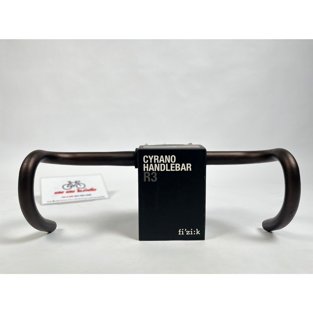 แฮนด์จักรยานเสือหมอบ fi’zi:k CYRANO R3 Made for Bull กว้าง 440 MM.