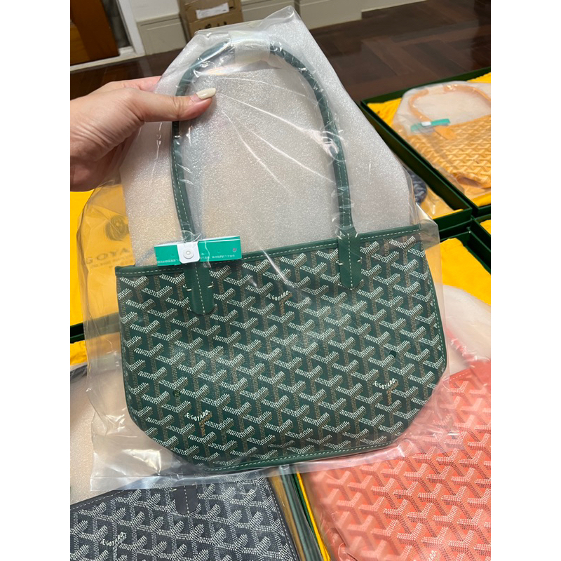 Goyard anju..........