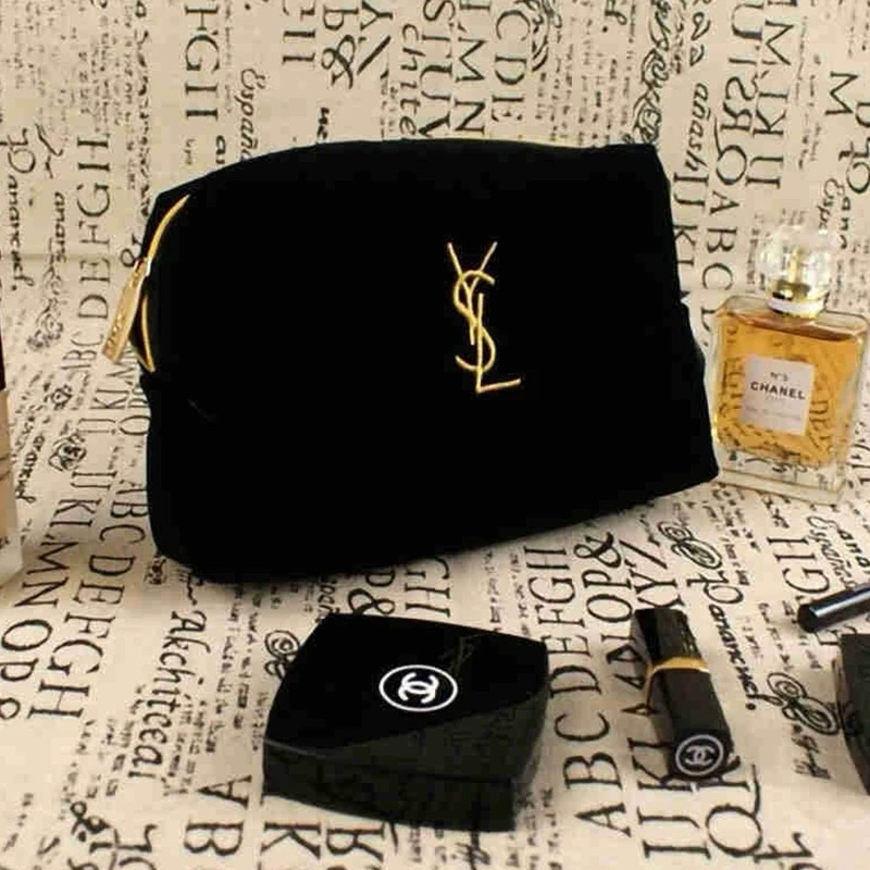 (พร้อมส่งจ้า) กระเป๋าเครื่องสำอางค์ YS L มีหลายแบบค่ะ