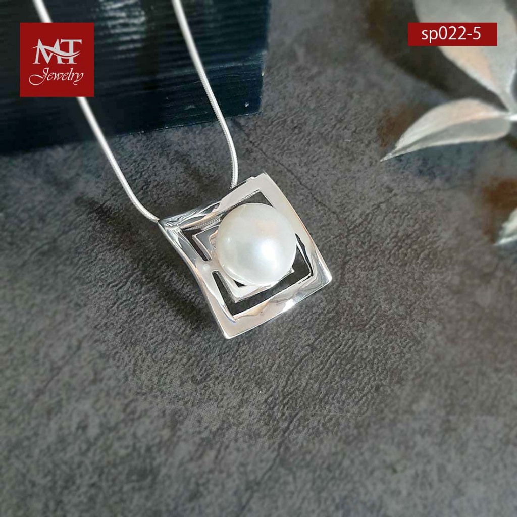 MT จี้เงินแท้ ทรงสี่เหลี่ยม ประดับมุกน้ำจืด (ไม่รวมสร้อย) Pearl Pendant (sp022-5) MT Jewelry มณีธารา