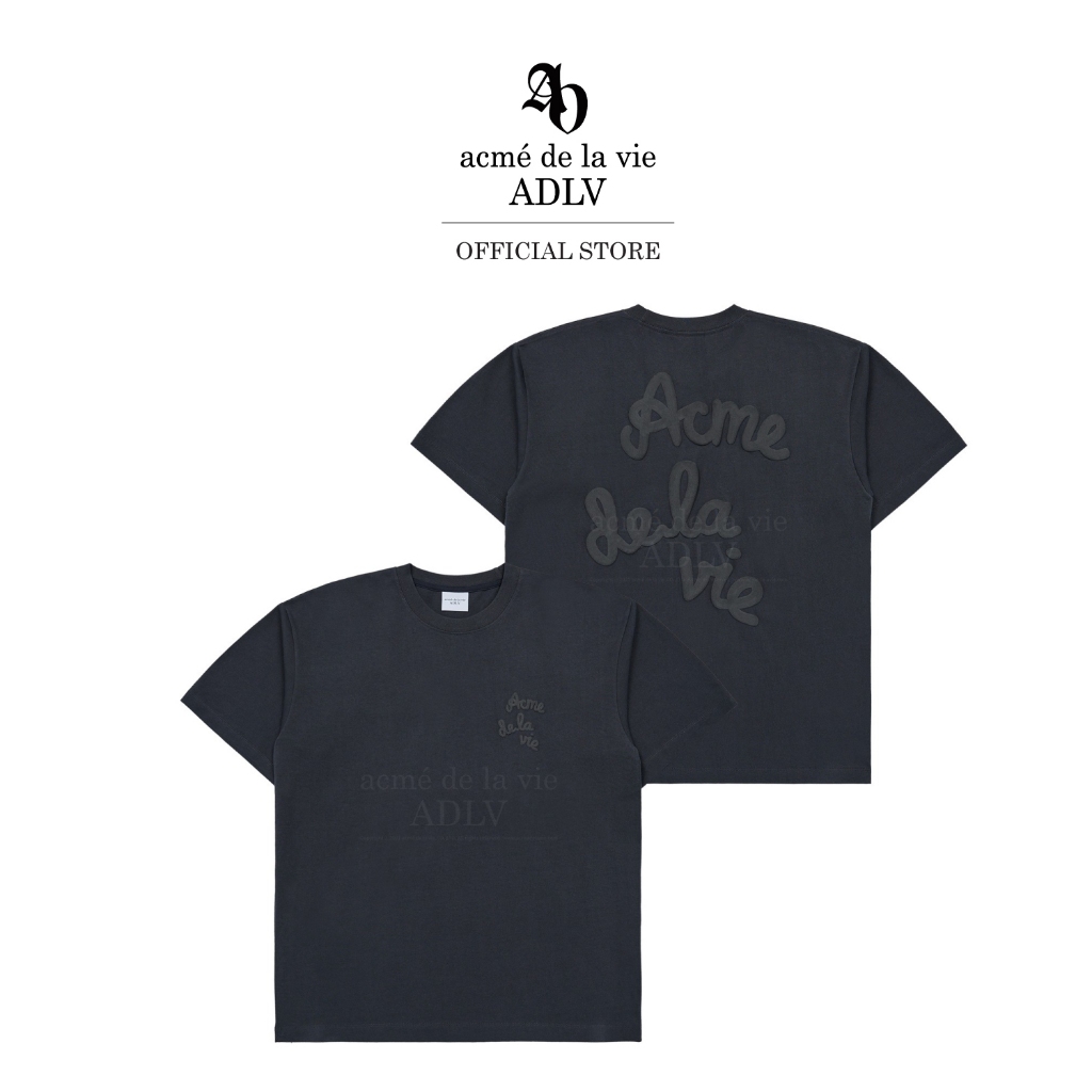ADLV [acme de la vie] เสื้อยืด Oversize รุ่น Embossing Script Logo Short Sleeve T-Shirt Grey