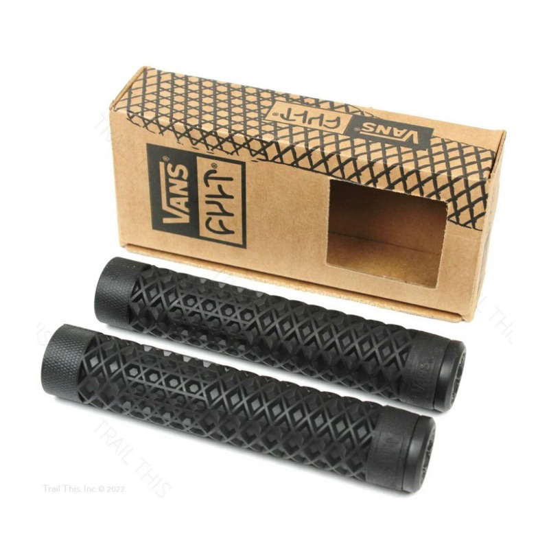 ปอกมือจับแฮนด์bmx 𝗩𝗮𝗻𝘀 𝘅 𝗖𝘂𝗹𝘁 𝗪𝗮𝗳𝗳𝗹𝗲 𝗚𝗿𝗶𝗽 🇺🇸 made in the USA by ODI ปลอกมือ ความยาว 150 มม.(สีดำ)