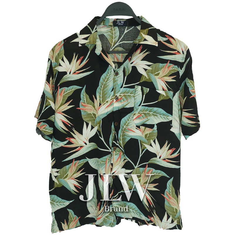 เสื้อฮาวาย ลายดอกดาหลา ดำ