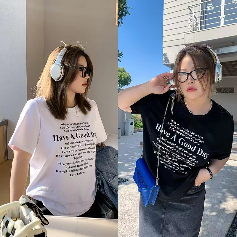 เสื้อยืดแขนสั้นพิมพ์ลายตัวอักษรสำหรับผู้หญิง เหมาะกับทุกสไตล์