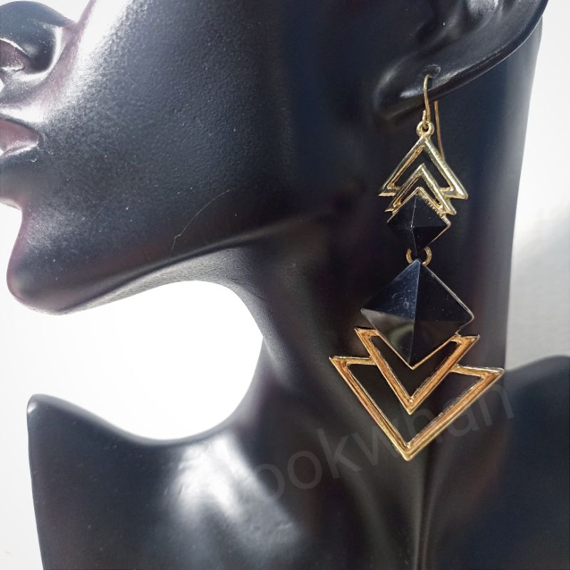 E73,ต่างหู ตุ้มหู,แฟชั่น,ต่างหูอลังการ,ฟรุ้งฟริ้ง,Handmade,DIY