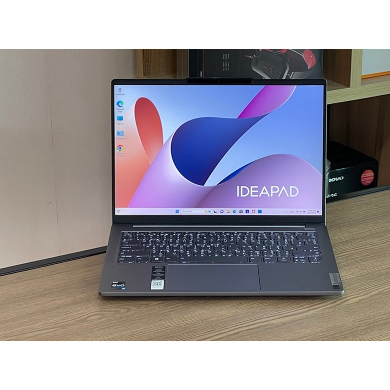 Lenovo ideapad Pro 5 14irh8 สเป้ค CTO i5-13500H SSD1TB RAM32GB จอ 2.8K 120Hz เครื่องใหม่ตัวโชว์