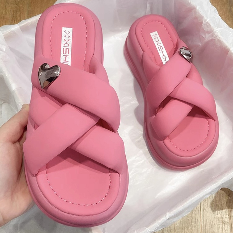 Wooho พร้อมส่ง โกดังไทย รองเท้าแตะสายไขว้ผู้หญิง 2024 มีให้เลือก 3 สี แมทช์ง่ายใส่เที่ยว ใส่ออกงาน คือได้หมด ครบจบในคู่