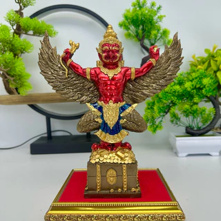 พญาครุฑ มวลสารแร่เหล็กน้ำพี้ สูง9นิ้ว แถมฟรีฐานรอง