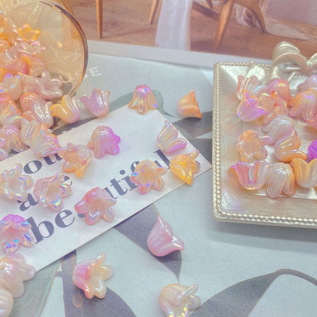 ดอกผักบุ้ง อะคริลิค เคลือบโฮโลแกรม ขนาด 10x15mm อุปกรณ์เสริมงานฝีมือ งาน DIY ใช้สำหรับตกแต่งชิ้นงาน งานประดิษฐ์ พวงมาลัย