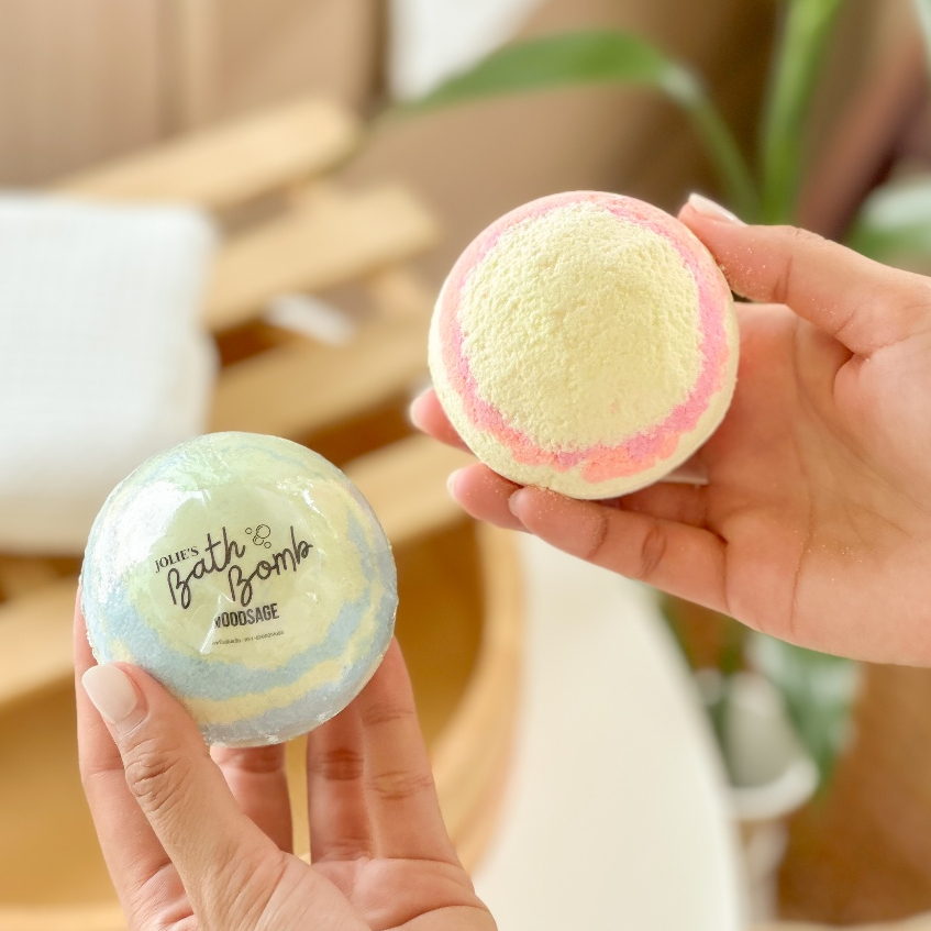 JOLIE’S Bath Bomb สบู่แช่ตัวในอ่างอาบน้ำ กลิ่นเคาน์เตอร์แบรนด์ อัดแน่นด้วยน้ำมันธรรมชาติ สีสวยไม่ติดอ่าง สูตรอ่อนโยน