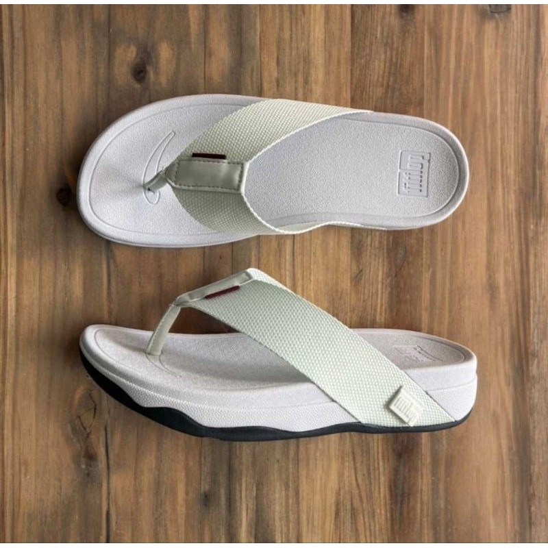 รองเท้า FitFlop แบบหนีบใส่ได้ทั้งหญิงทั้งชายสินค้ามีไซส์ 36-44