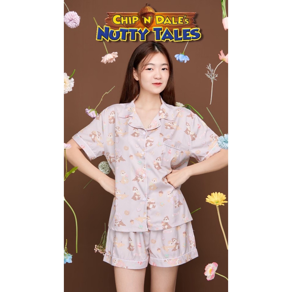 ชุดนอน 30th Collection ‘C h i p n D a l e Nutty Tales’ สี Soft Brownie