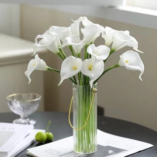 OurHome [พร้อมส่ง] คาลล่าลิลลี่ Artificial calla lily ของตกแต่งบ้าน ร้านอาหาร ร้านกาแฟ โรงแรม พร็อพถ่ายรูป ดอกไม้ปลอม