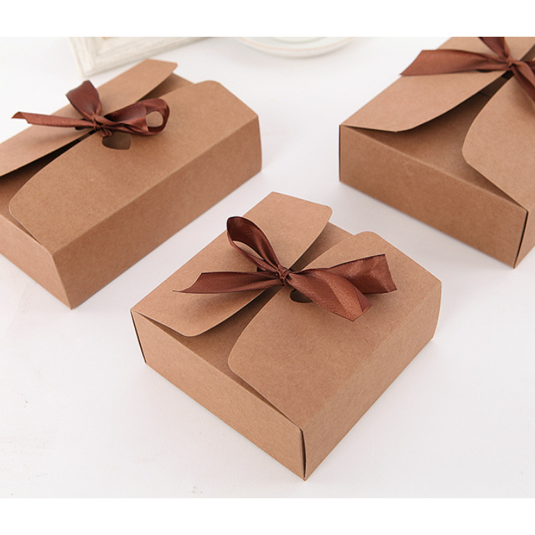 🙏พร้อมส่ง🙏กล่องบรรจุภัณฑ์ กล่องกระดาษคราฟท์ สำหรับใส่ขนม ของขวัญ ผูกโบว์ - รูปที่ 4