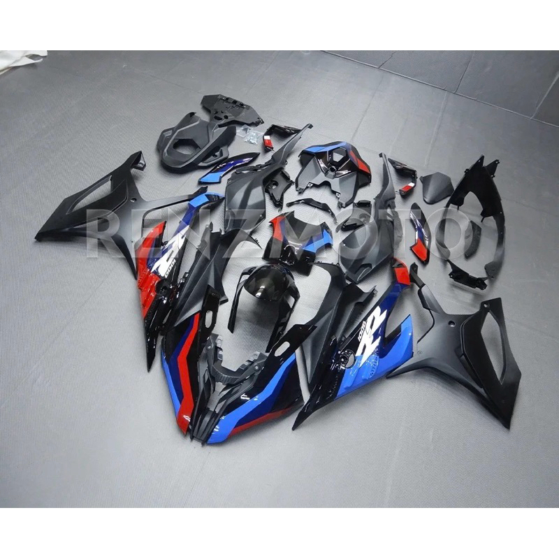 ชุดแฟริ่ง BMW S1000RR ปี 2023 - 2024 สามารถใส่ปี 2020+ ได้ จำหน่ายชุดสีแต่ง BMW S1000RR ตัวใหม่ จำหน