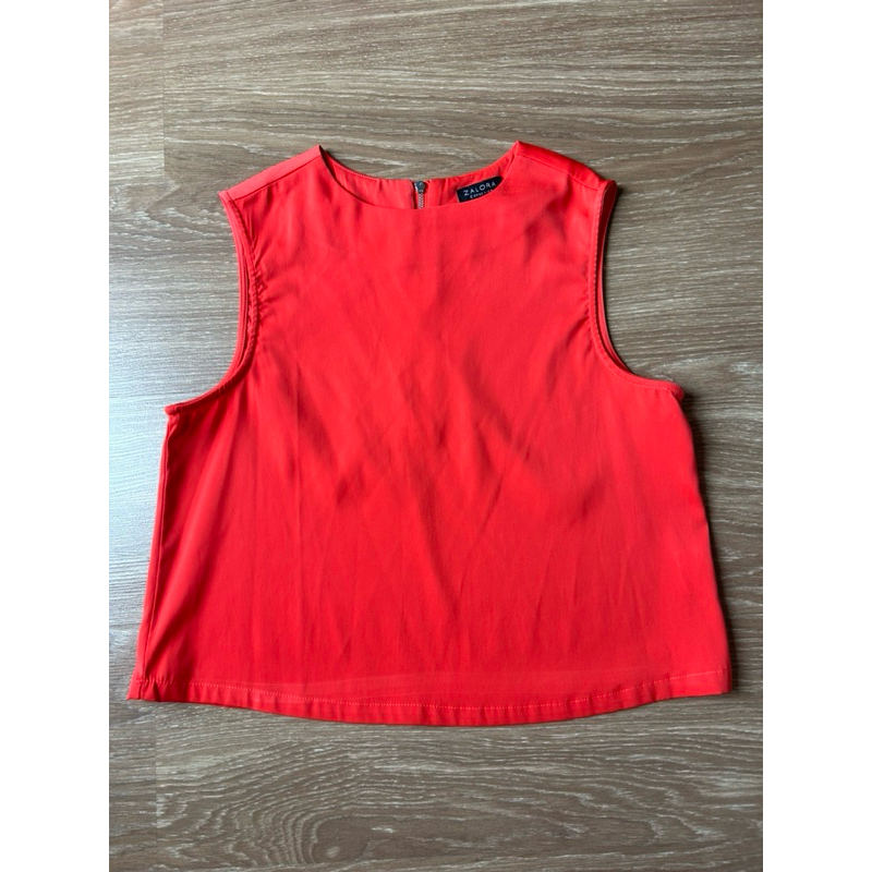 used เสื้อครอป zalora ไซส์ s