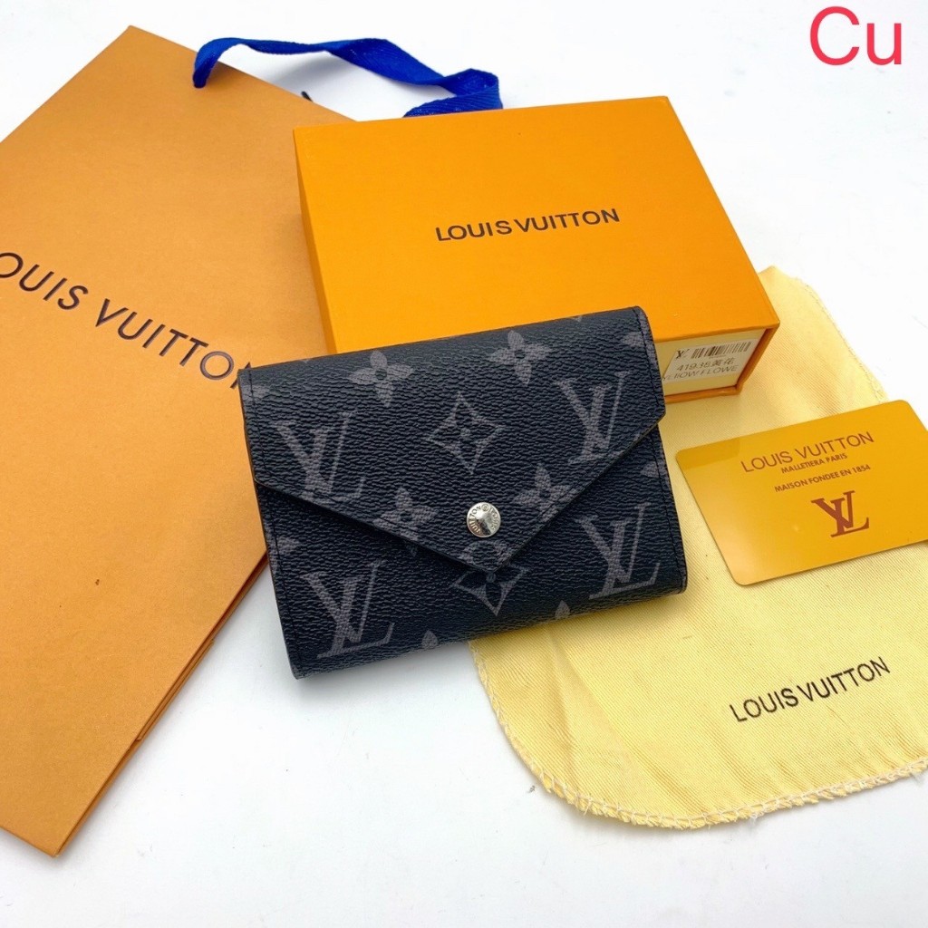 New ‼️ กระเป๋าสตางค์หลุยขายดี งานดีที่สุด[พร้อมส่ง]!! ใบสั้น3พับงานสวยหนังดีมากรับประกัน100% #