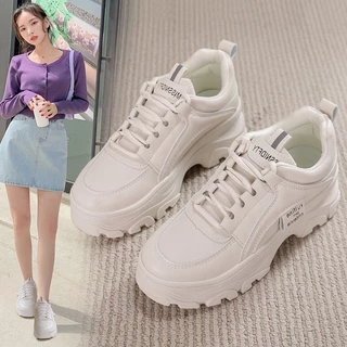 DV พร้อมส่ง🚚รองเท้าผ้าใบผู้หญิง พื้นหนา แฟชั่น sneaker เพิ่มความสูง กีฬาลำลอง มีเชือก