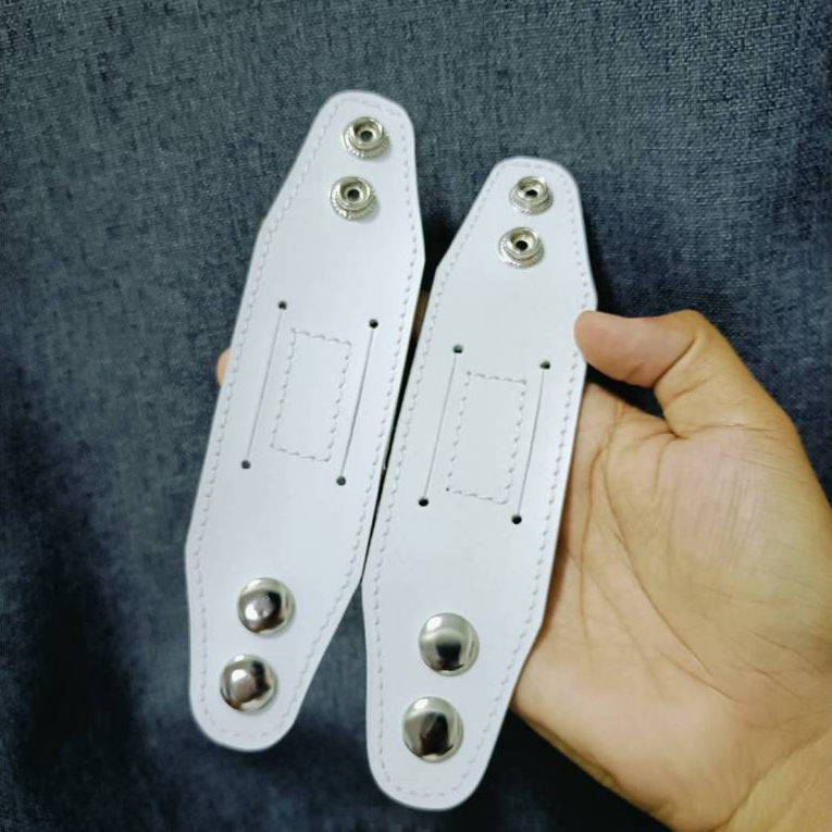 เป๊กหลังติดเข็มขัดสีขาวสารวัตรทหารอากาศ สารวัตรทหารเรือ ราคาต่อหนึ่่งชิ้น