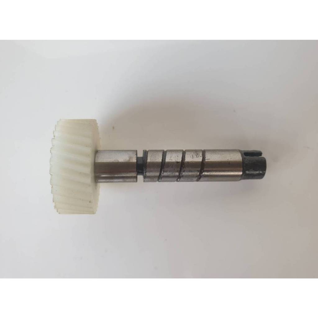 แกนเฟืองไมล์ไฟฟ้า TOYOTA VIGO 4WD ขนาดแกน11มิล×30ฟัน ตัวละ180-