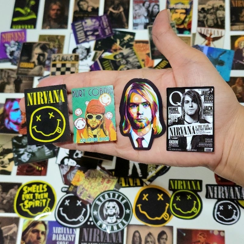 สติ๊กเกอร์ Nirvana Kurt Cobain Grunge ชิ้นเล็กๆ ติดแน่น กันน้ำ (100 ชิ้น)