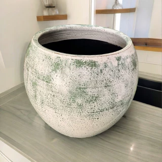 Flowerpot กระถางดินเผาทรงกลม วินเทจสไตล์ ขนาด 28 x 26 cm.