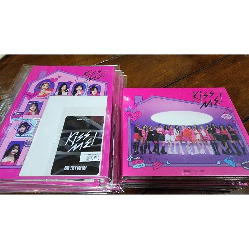 CD Mini Photobook Kiss Me BNK48 16 th single CGM48 Pink Jacket  ยังไม่แกะ มีรูปสุ่ม