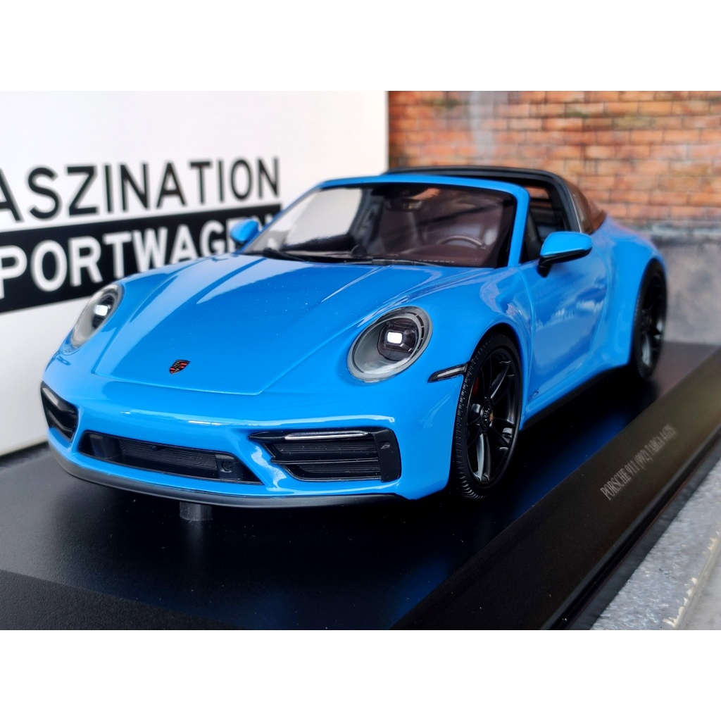 โมเดลรถPorsche992targa 1/18  โมเดลรถPorsche โมเดลรถ992 911 992 Carrera Turbo s targa 1 1:18   ราคา o