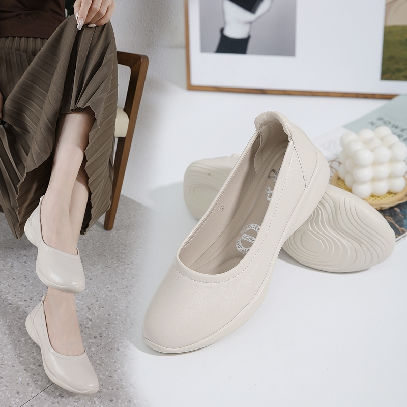 Soft Touch 01 รองเท้าพื้นนิ่ม ซัพพอร์ทเท้าได้ดี  ส้นสูง 1 นิ้ว ทรงสปอร์ต สวมใส่ง่าย แต่งได้หลายสไตล์ - รูปที่ 5