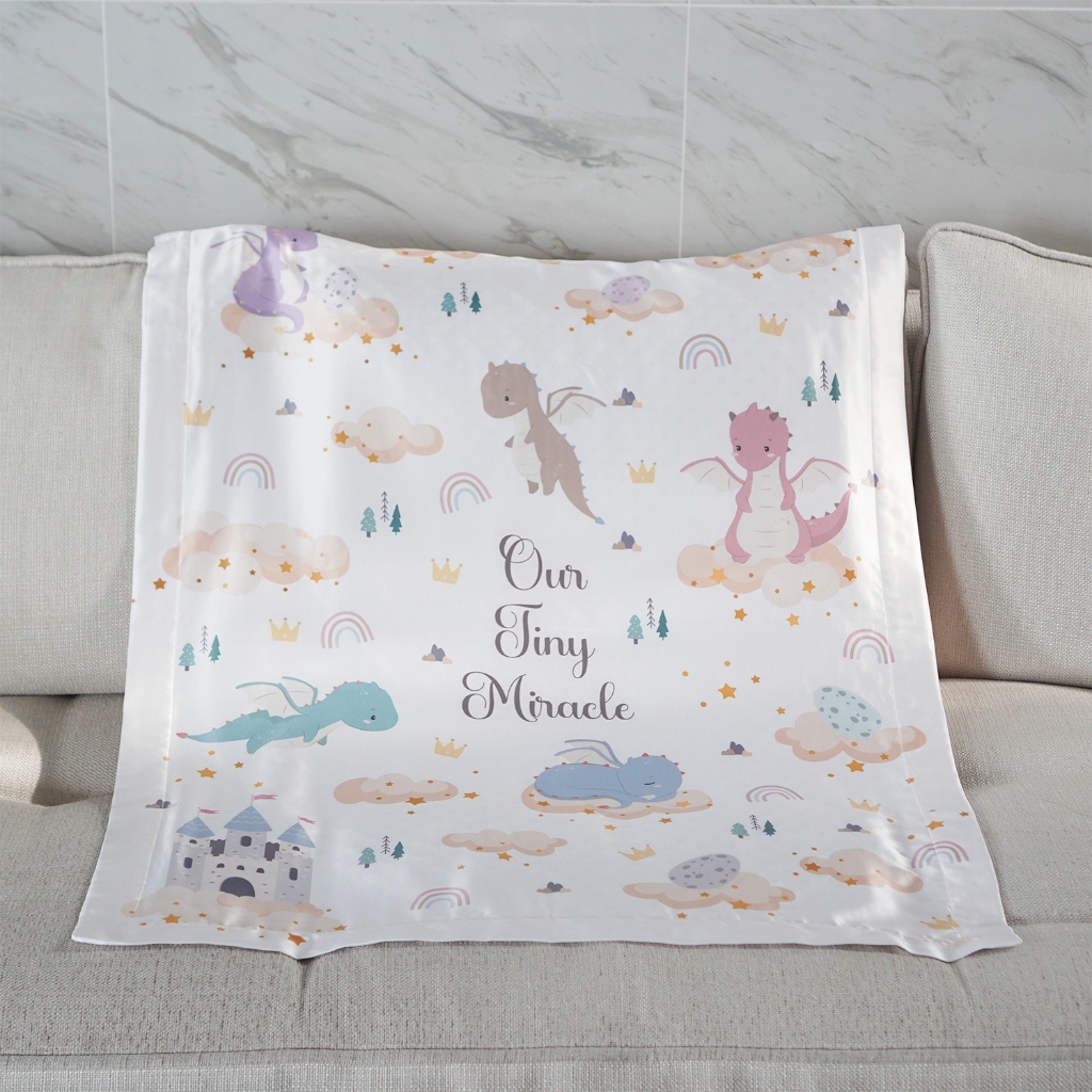 ผ้าห่ม ผ้าไหมเสปน ลายมังกร ด้านหลังผ้า minky ขนาด 75x100cm ฟรีกล่องของขวัญ!!