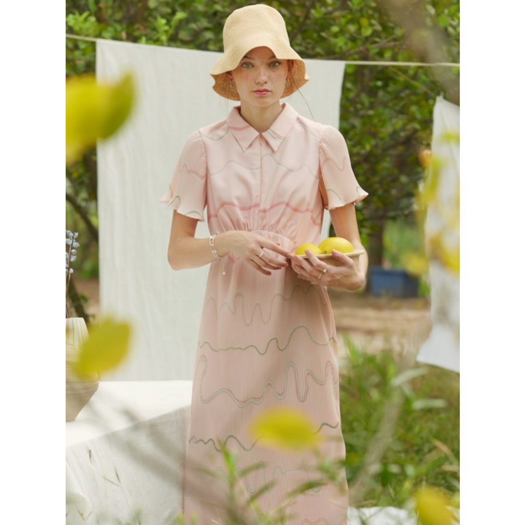 PEPPINA MIDI DRESS เดรสคลุมเข่าแขนสั้นแต่งพลีท (สั่งตัดได้ รอ7-10วัน)